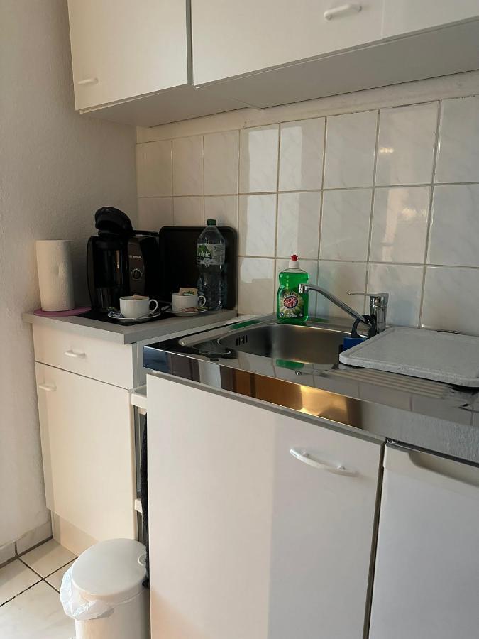 Jasmin'S Apartment Krefeld Extérieur photo